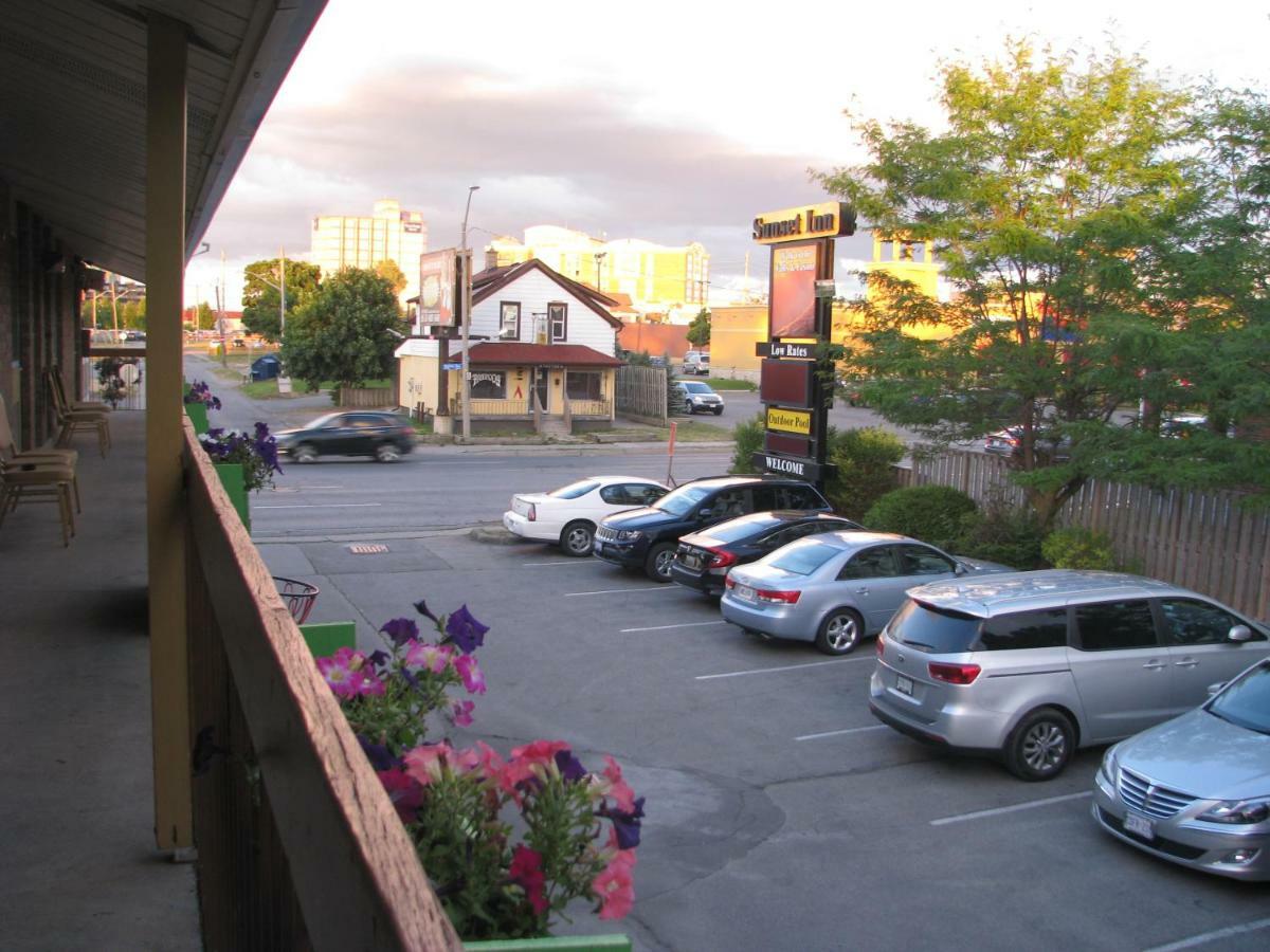 Sunset Inn Ниагара-Фолс Экстерьер фото